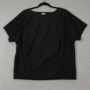 Chico's Top Striped Pop-over Shirt Sz 2 / Large Black and white